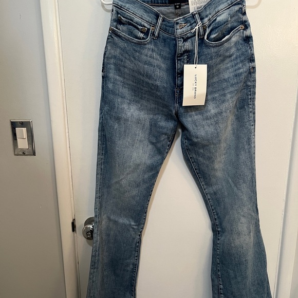 NWT Lucky Brand Jeans Stevie High Rise Flare Petite Length - Picture 5 of 6